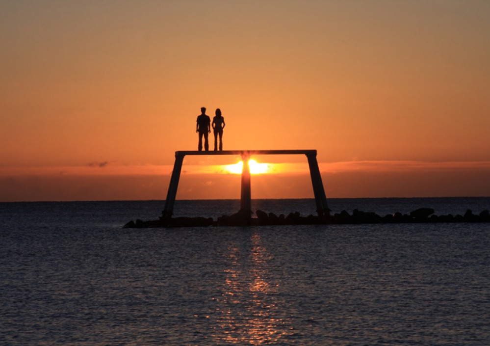 Couple sculpture, Newbiggin Bay at Sunset