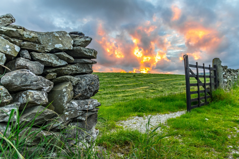 Sunset Walk - Dreamstime.com