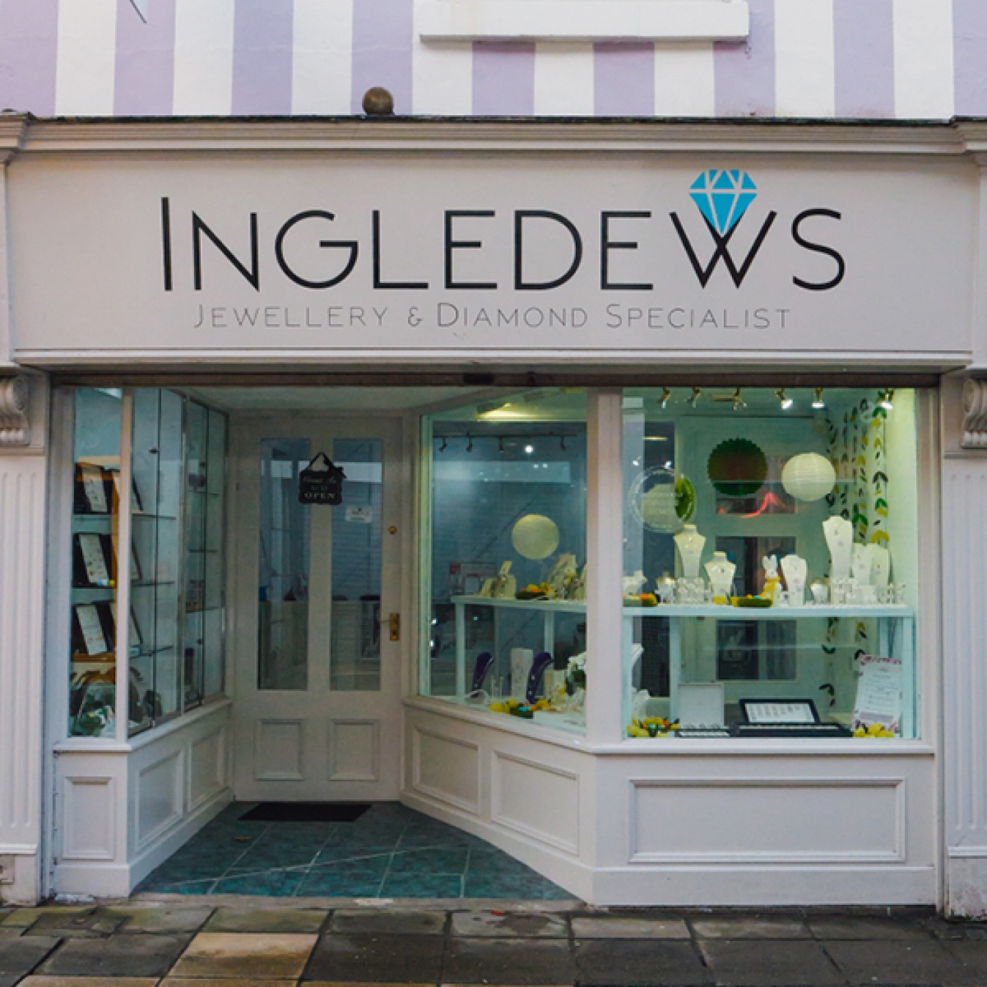 Ingledews Jewellers Shop front