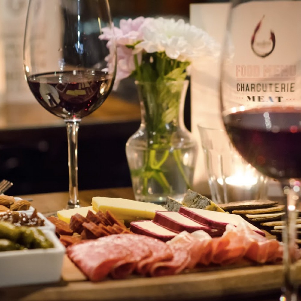 The Decanter Wine Bar