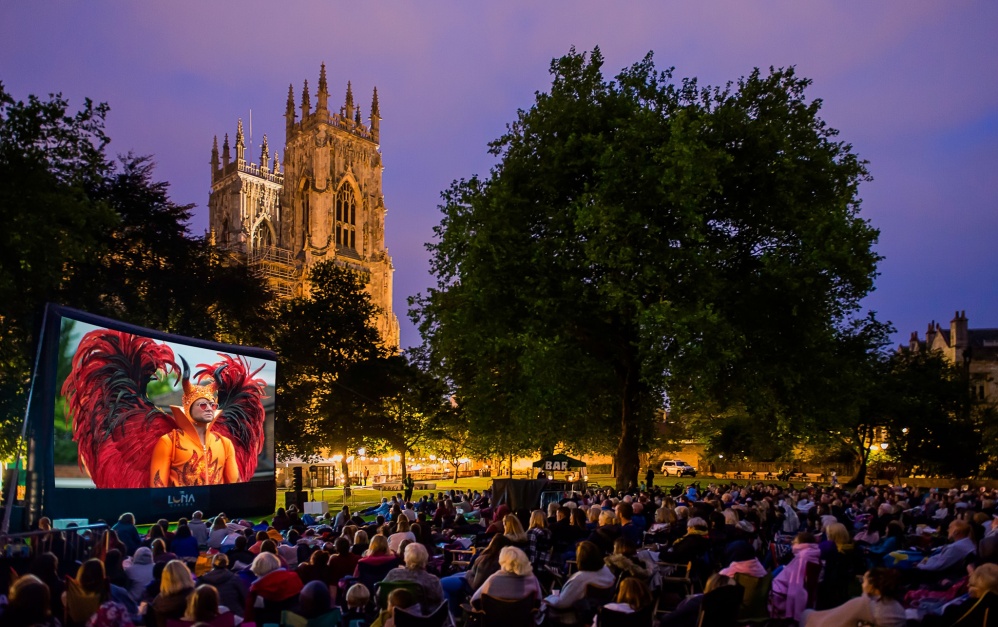 Luna Cinema York
