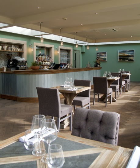 Review: Raithwaite Sandsend