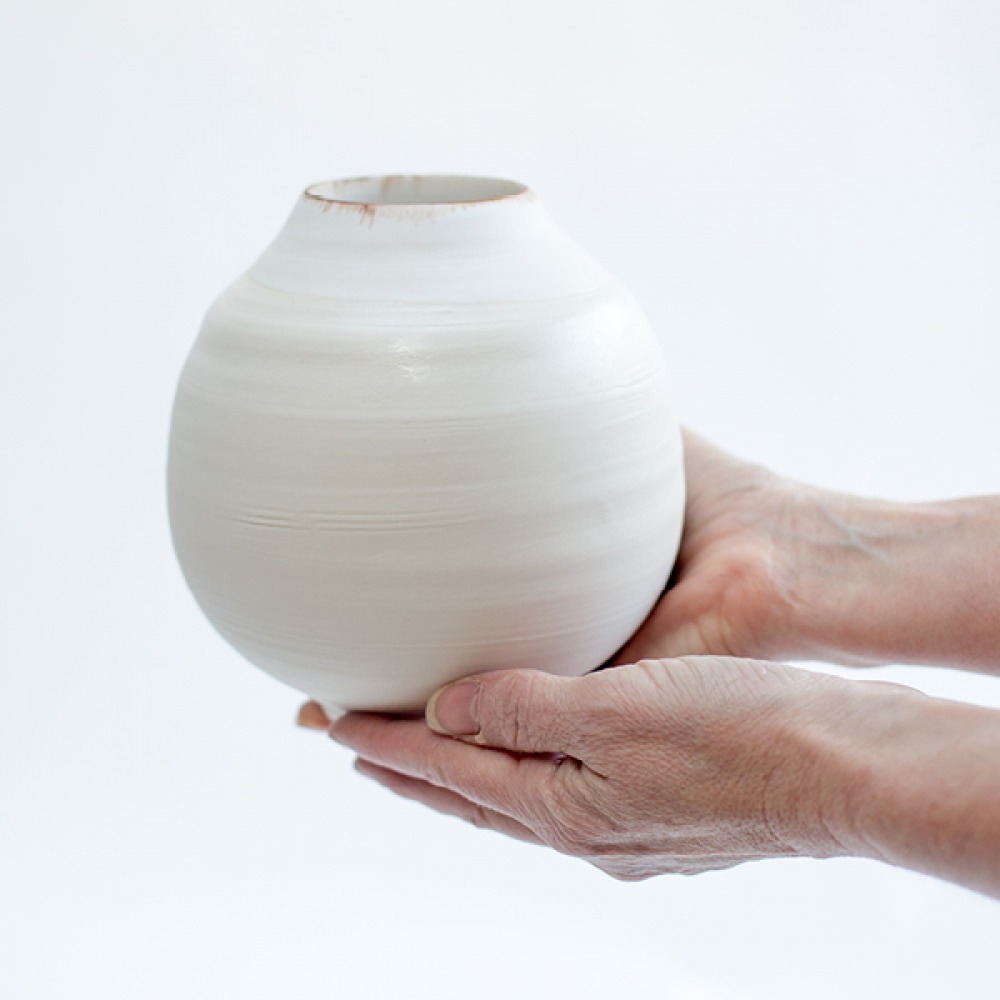 ceramic pot