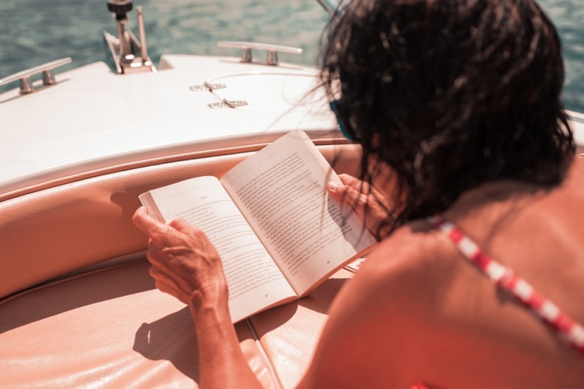 summer book, boat trip