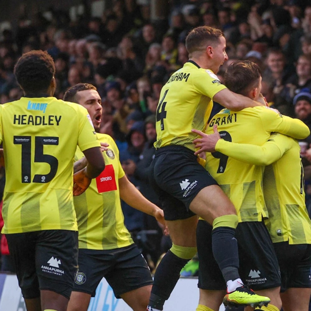 Harrogate Town Players celebrating