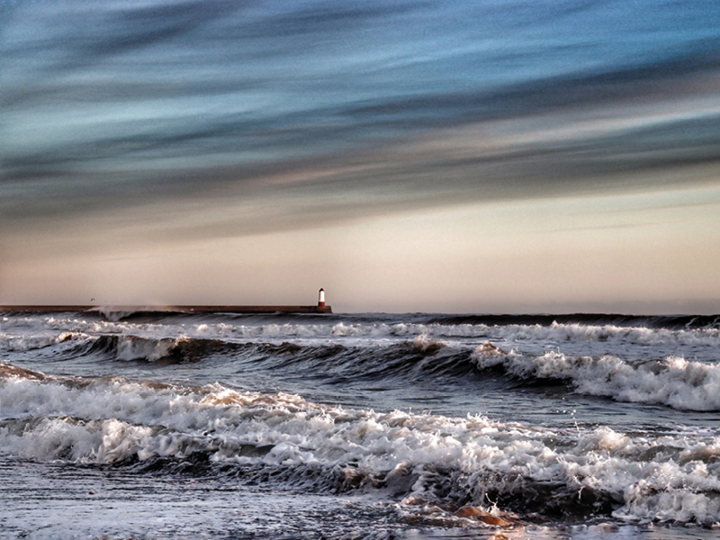 Spittal Beach looking toward Lighthouse