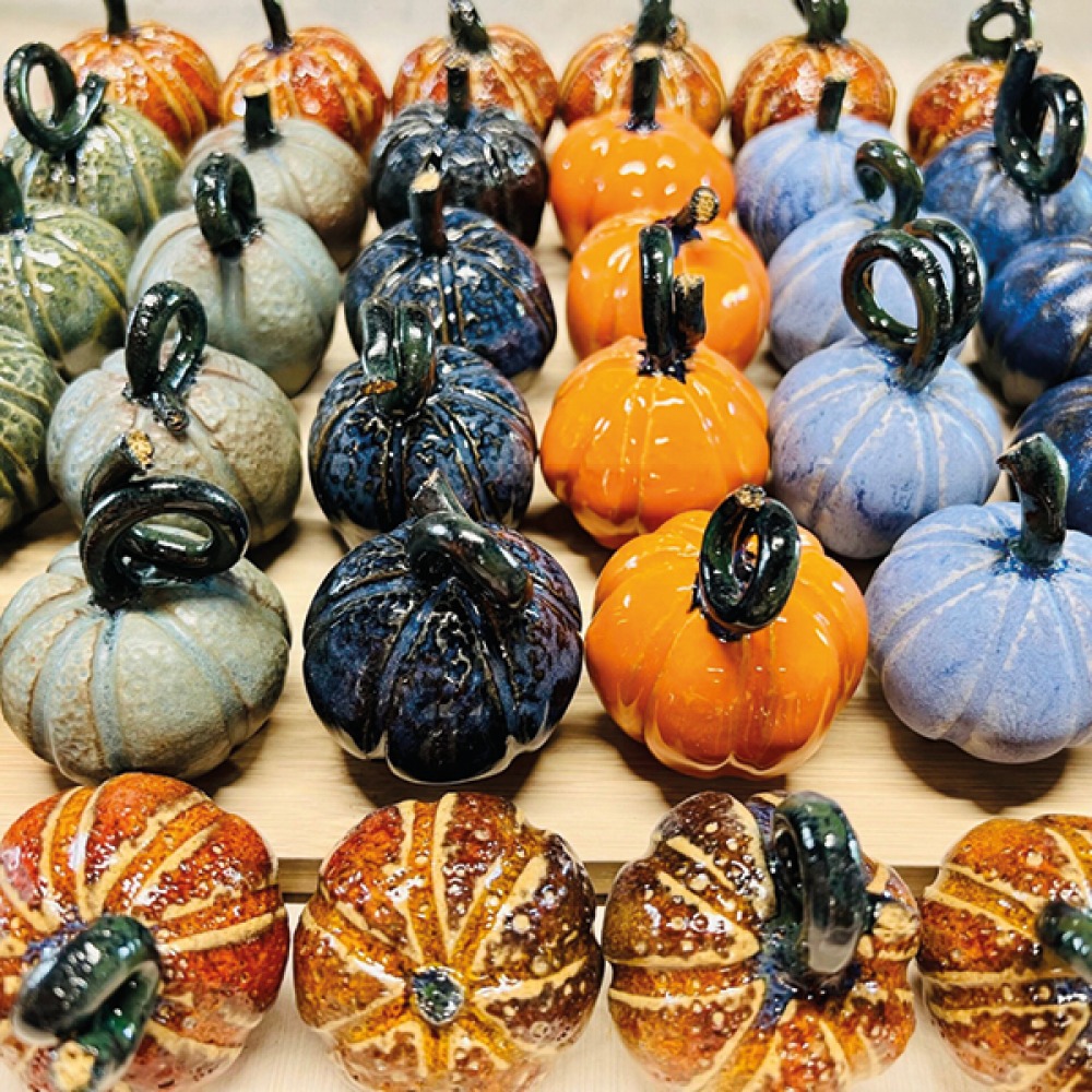 Make Your Own Pinch-Pot Pumpkin