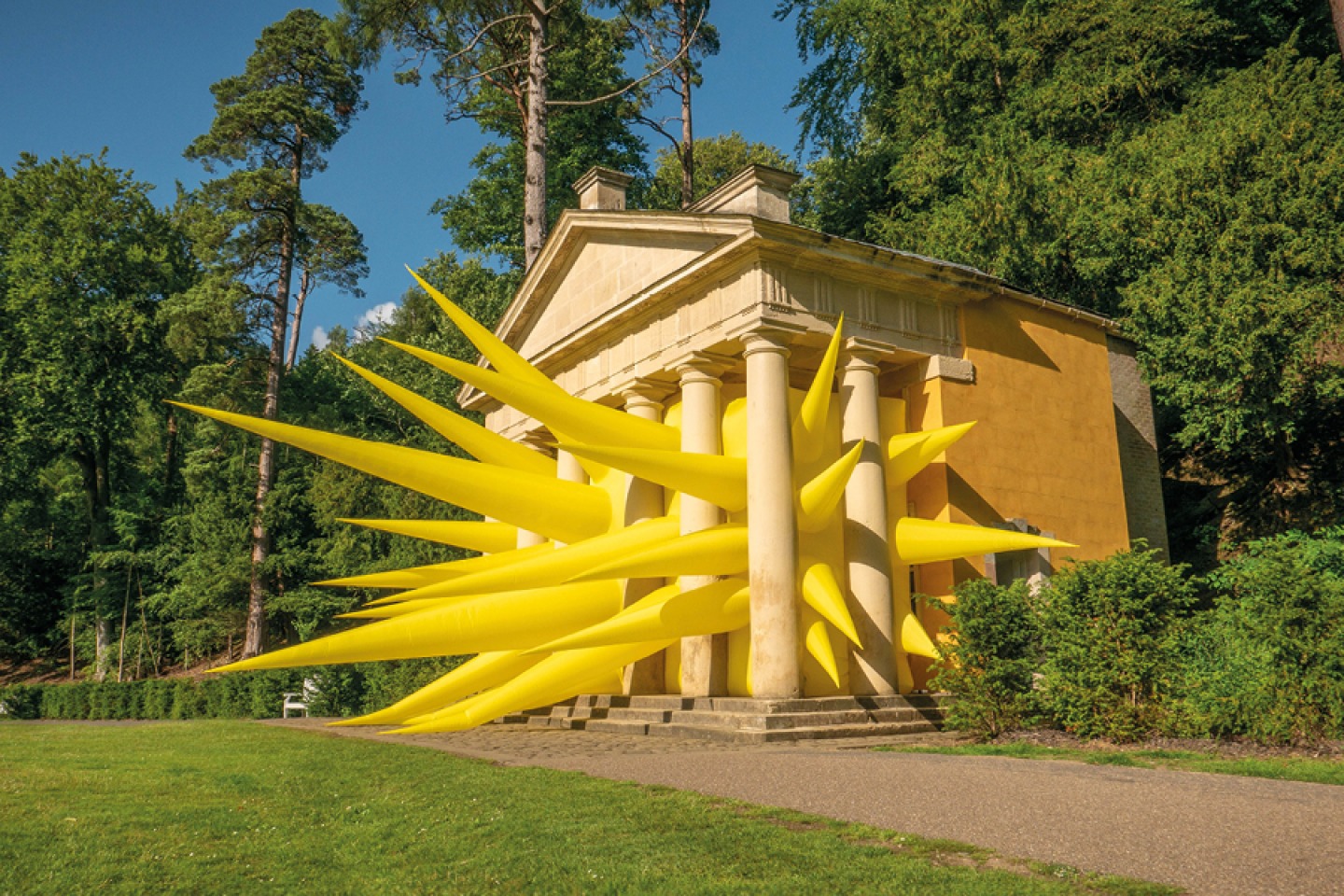 Spiked © Steve Messam 2025