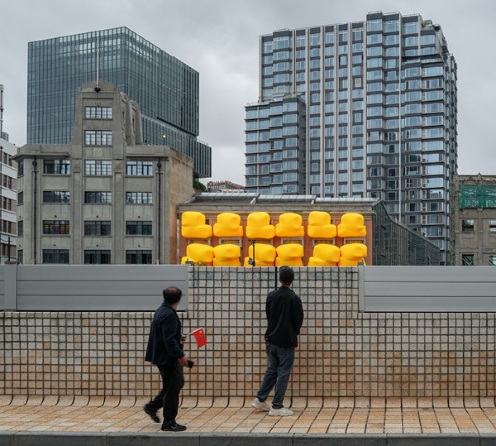 Packaged © Steve Messam 2025