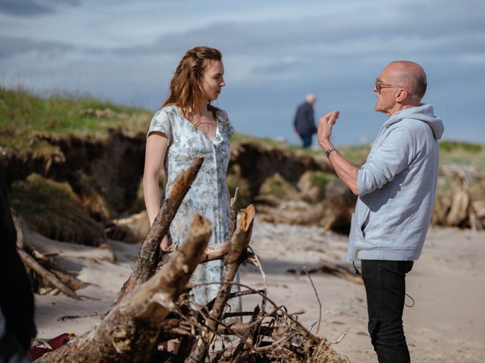 Go Behind the Scenes of 28 Year's Later