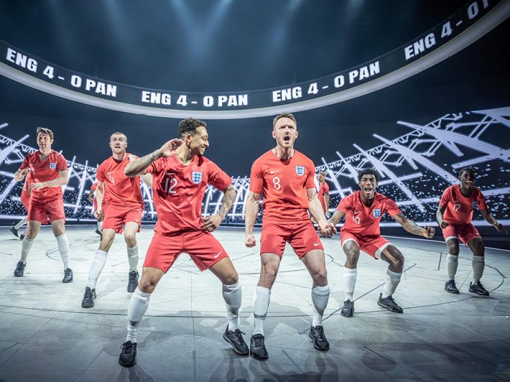 The cast of Dear England (2025) at the National Theatre   © Marc Brenner