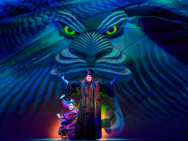 Meet the Sunderland Actor Playing a Disney Villain in Smash Hit Aladdin the Musical