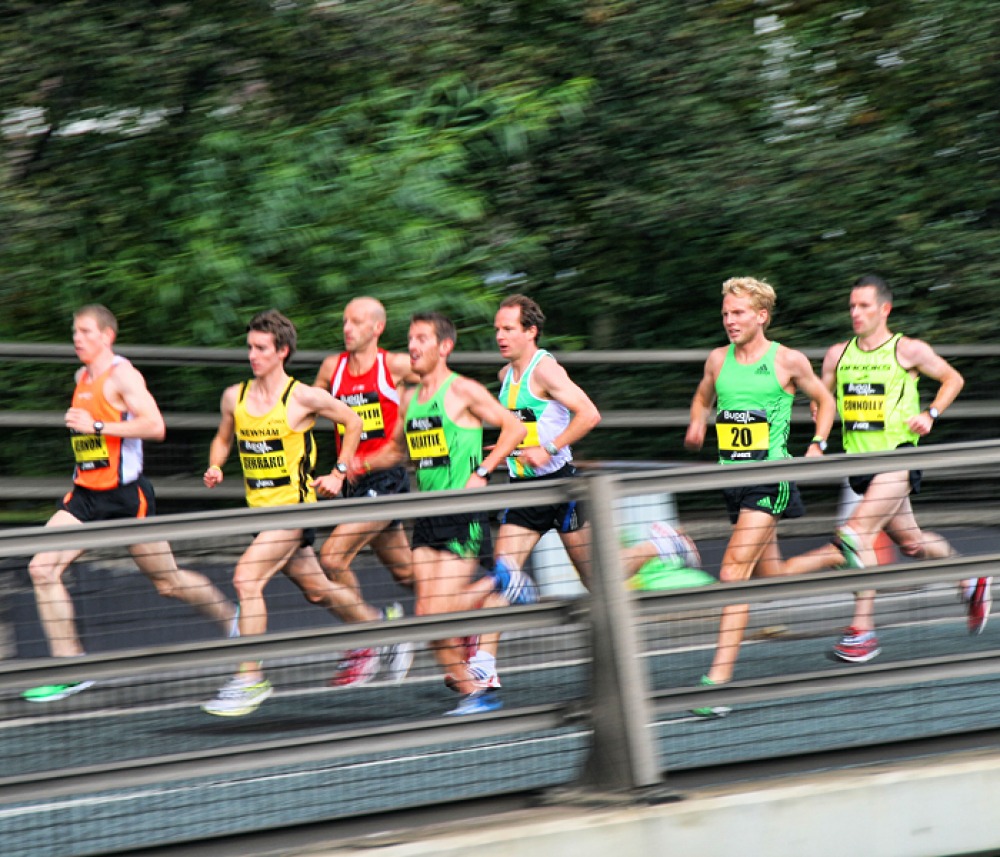 runners at great north run