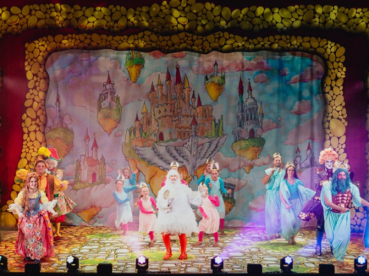 Pantomime Review: Mother Goose at The Customs House, South Shields