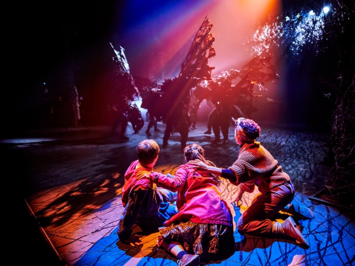 Keir Ogilvy (Boy), Millie Hikasa (Lettie), Kemi-Bo Jacobs (Ginnie) and the cast of The Ocean at the End of the Lane