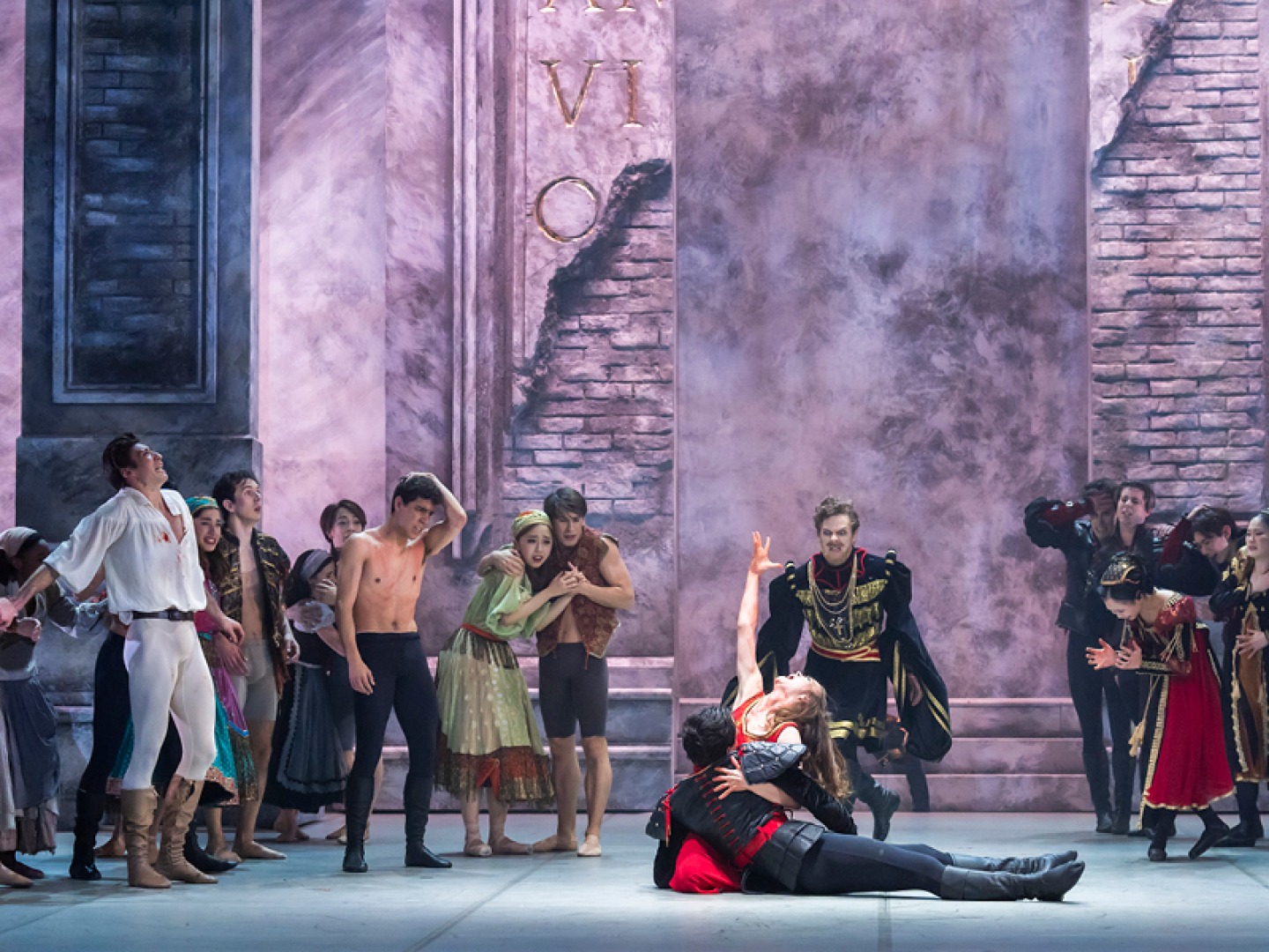 Northern Ballet dancers in Romeo and Juliet.