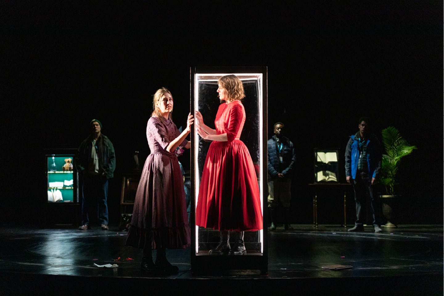 Rhiannon Clements (Anne Brontë) and Gemma Whelan (Charlotte Brontë) in Underdog The Other Other Brontë at the National Theatre (c) Isha Shah