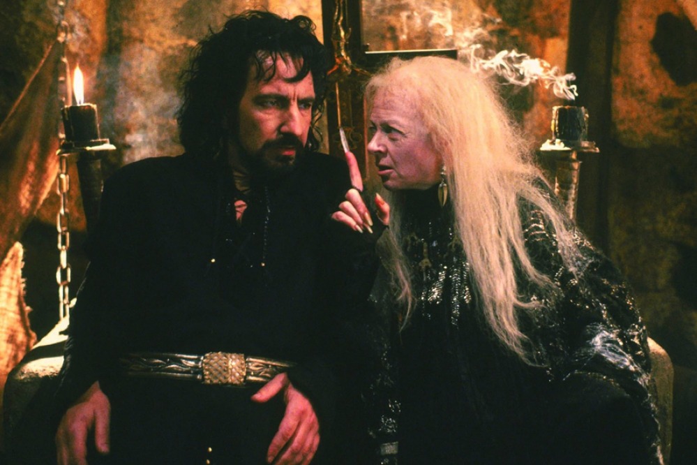Alan Rickman and Geraldine McEwan in Robin Hood: Prince of Thieves © 1991 - Warner Bros. All rights reserved.
