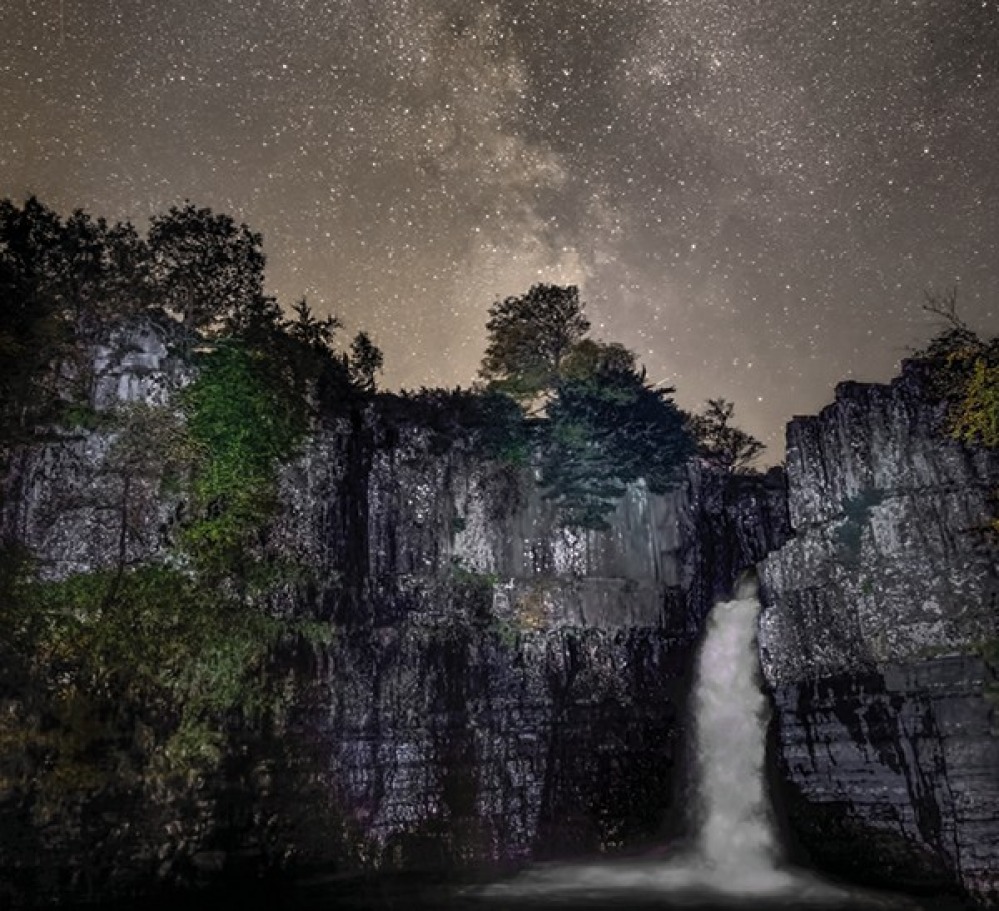 Stargazing Supper | Gary Lintern Photography