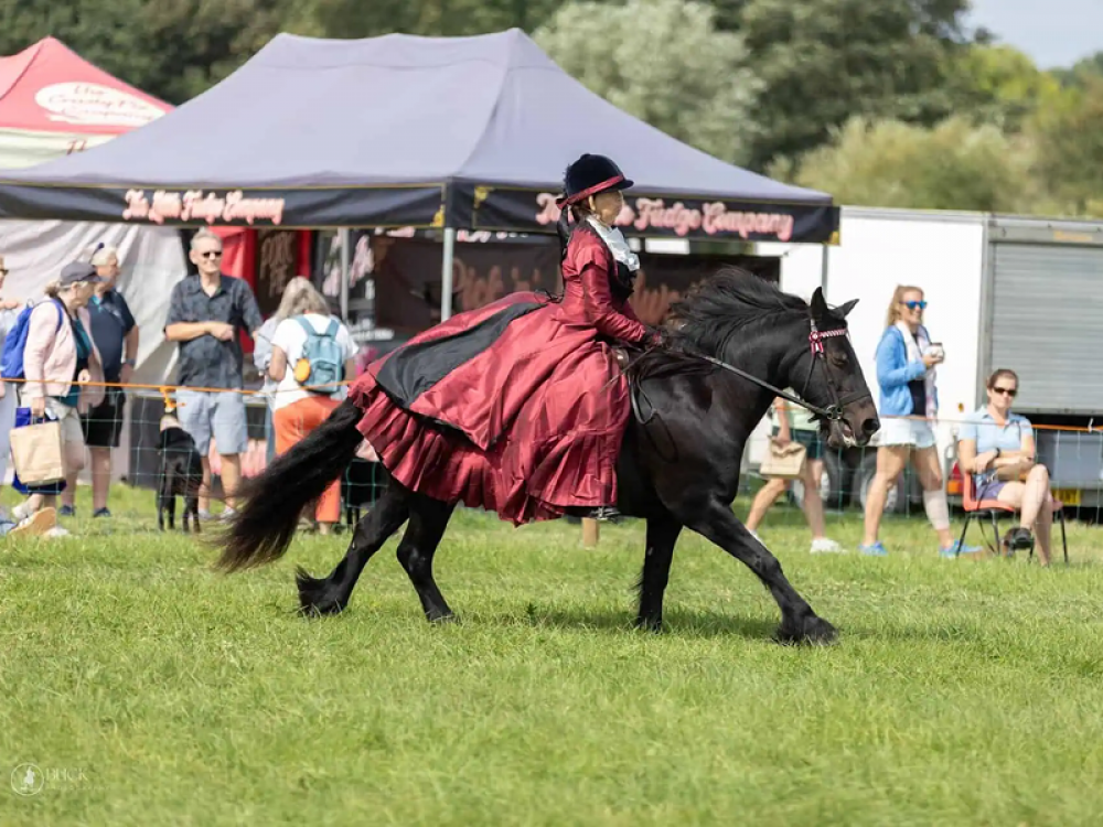 Arthington Show
