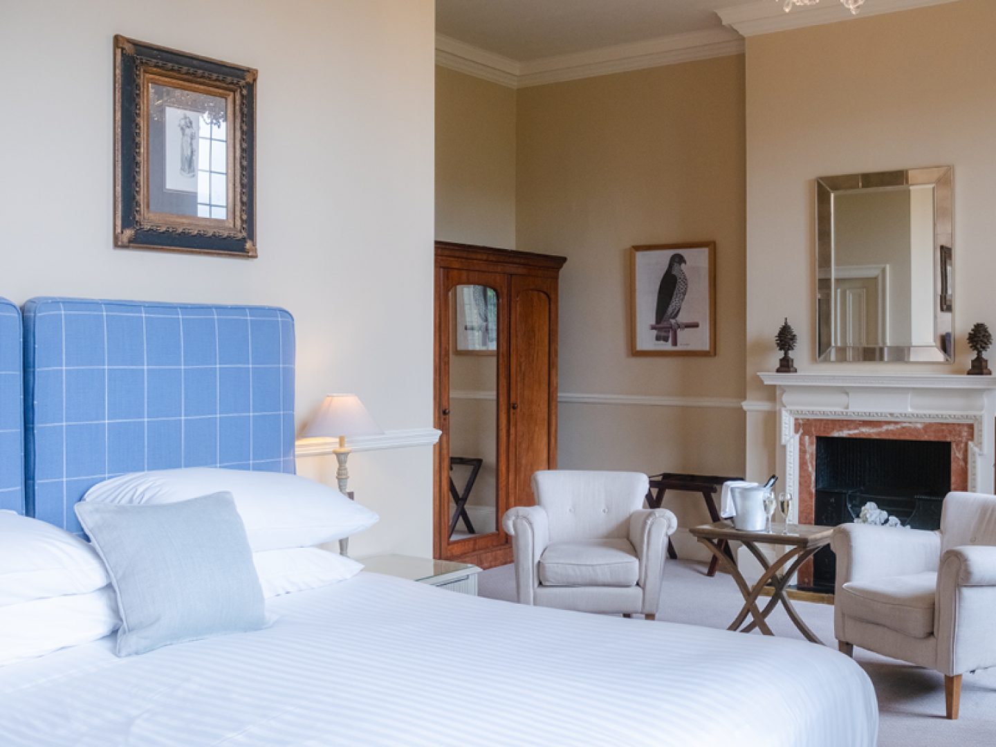 bedroom with seating area