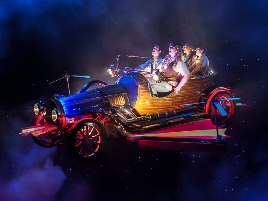 Chitty in flight