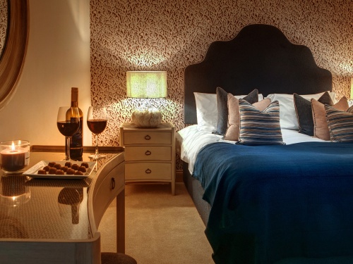 The Lord Crewe - The Apartment